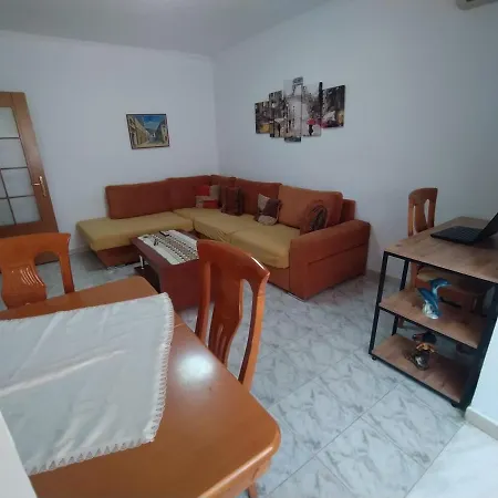 Apartment Mammy's